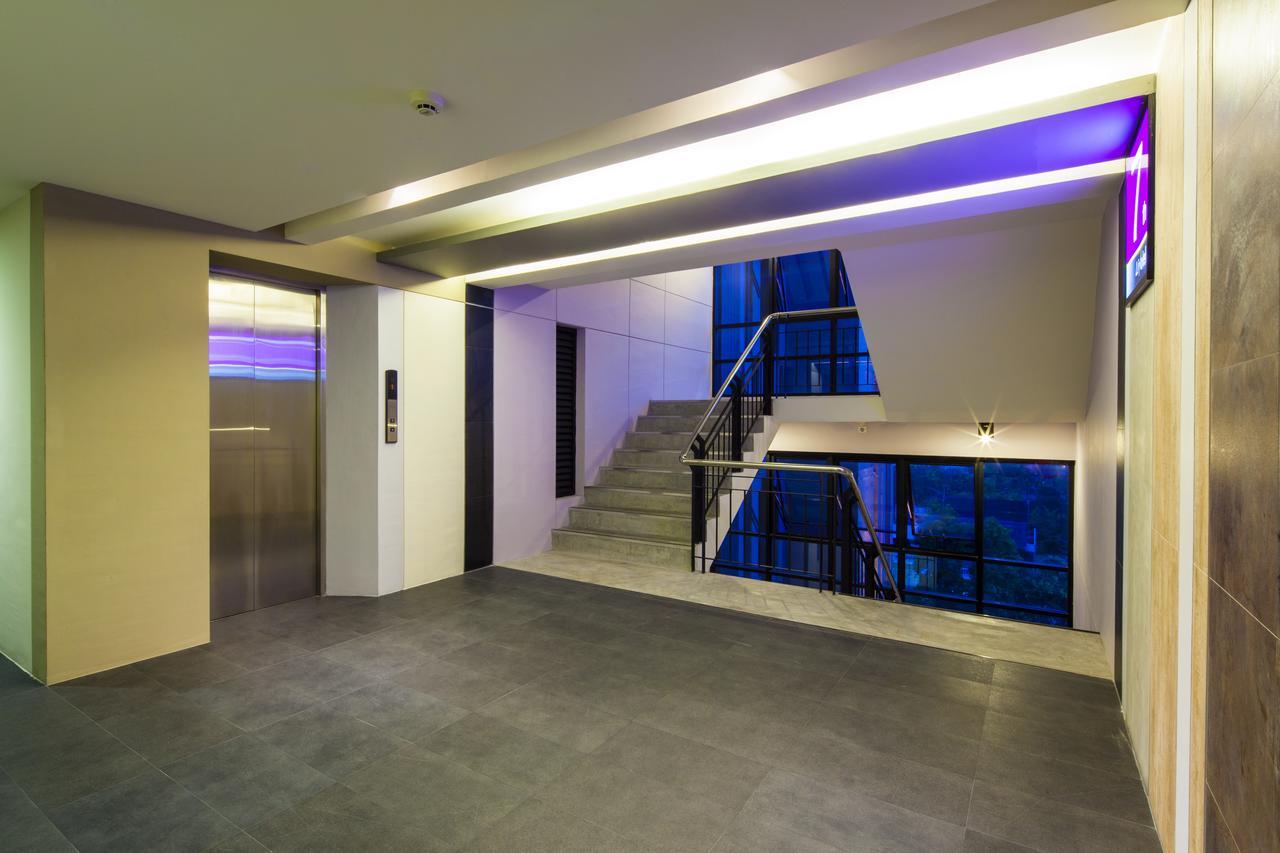 Livotel Hotel Lat Phrao Banguecoque Exterior foto