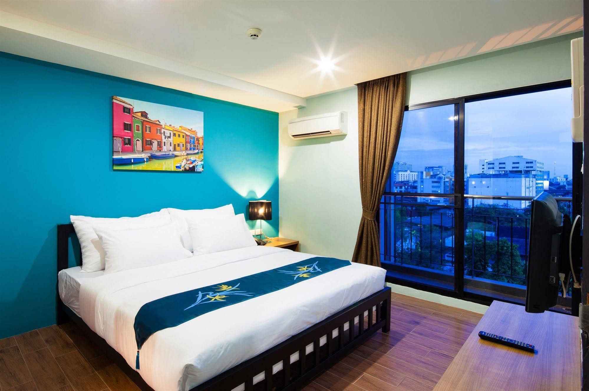 Livotel Hotel Lat Phrao Banguecoque Exterior foto